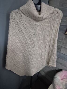 Steve Madden Cream Cable Knit Cowl Neck Poncho Sweater Boho Fall OSFM